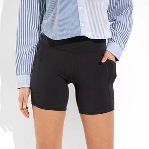 AE Everything Pocket Super High-Waisted 6" Bike Short